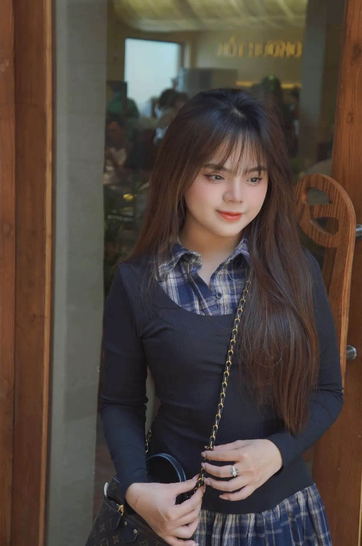 Có máy ảnh một phát cái điện thoại ra chuồng gà liền 😗 #PhaiDepNgayNay #xuhuongtiktok #sonynex3n 