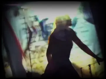 as the sun hits #midnightsun #slowdive #filmclips #filmedit #edit #edits #movie #visuals #videostar #romance #slowdivesouvlaki #souvlaki #philiaforlily 