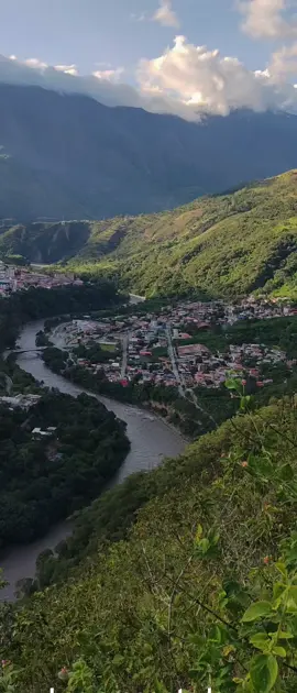 #LIVEhighlights les presento la hermosa ciudad del eterno verano Quillabamba 