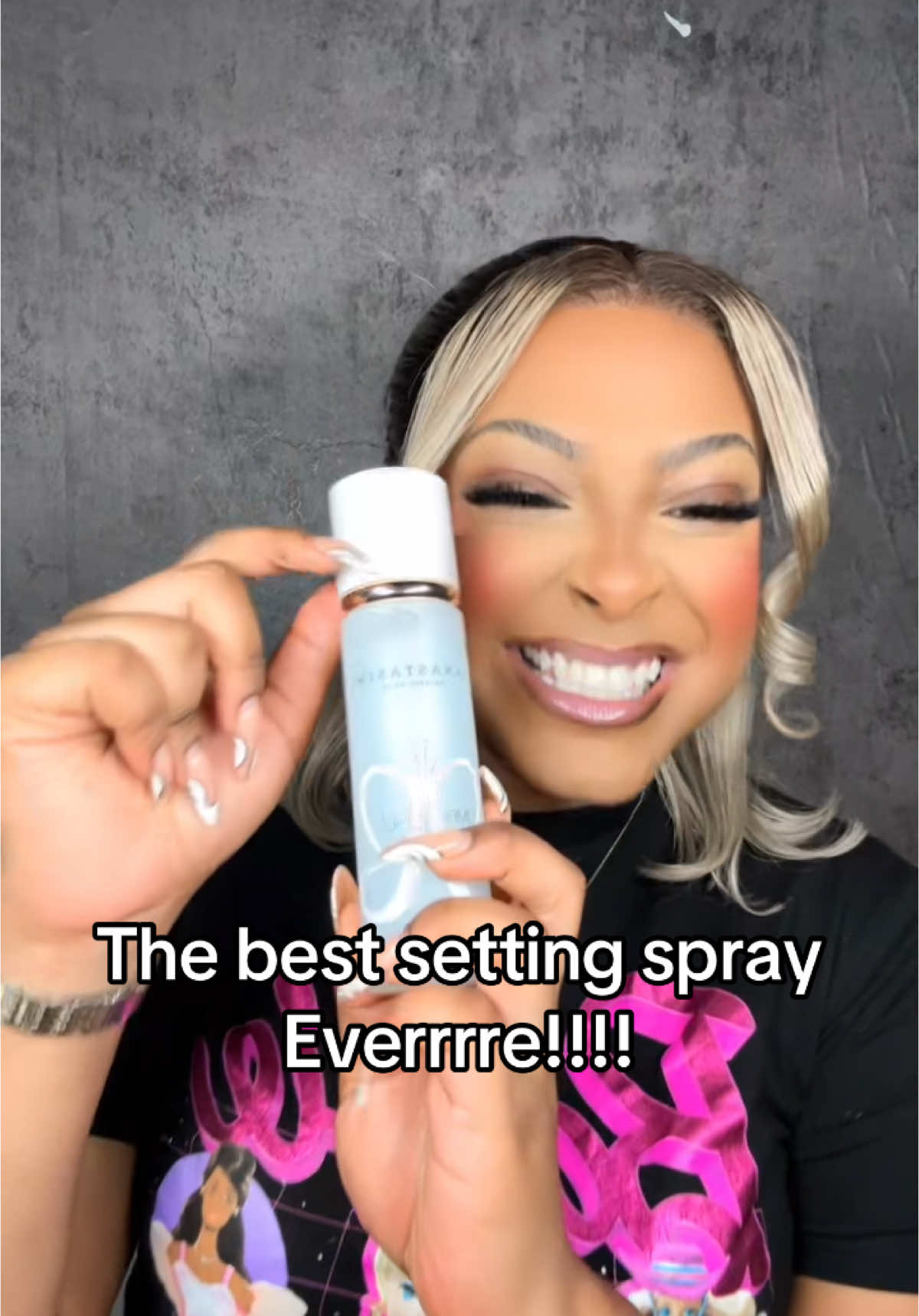 Can say I didn’t tell you @Anastasia Beverly Hills #influencer #fypシ゚ #makeuphacksmakeupfoundatiin  #makeup #settingspray #blushing #settingsprayreview #fyp 