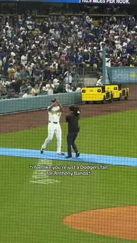 AND??????? haha thank you @Los Angeles Dodgers for #AnthonyBanda 💙🤍🤭