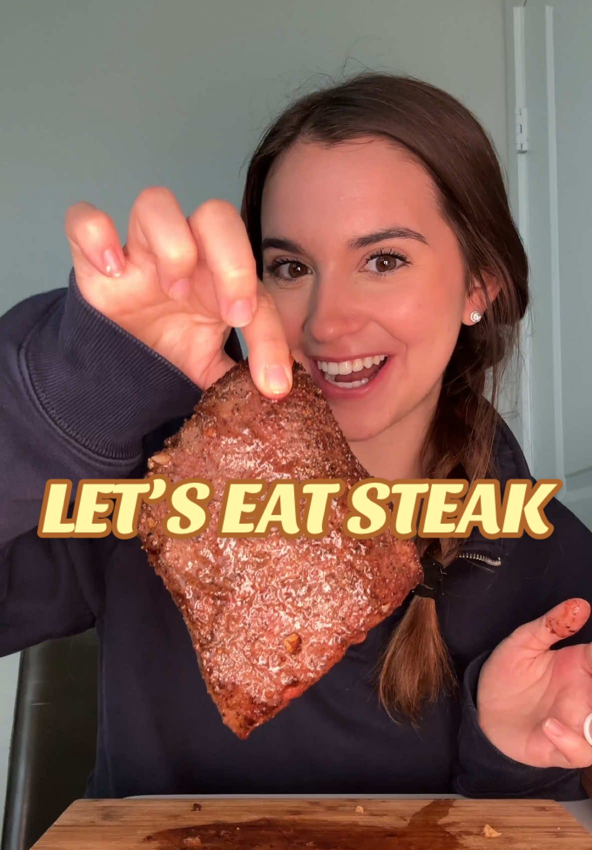 Let’s eat some steakkk 😍 #steak #steaktiktok #food #eating #eatwithme #wagyusteak #wagyu  