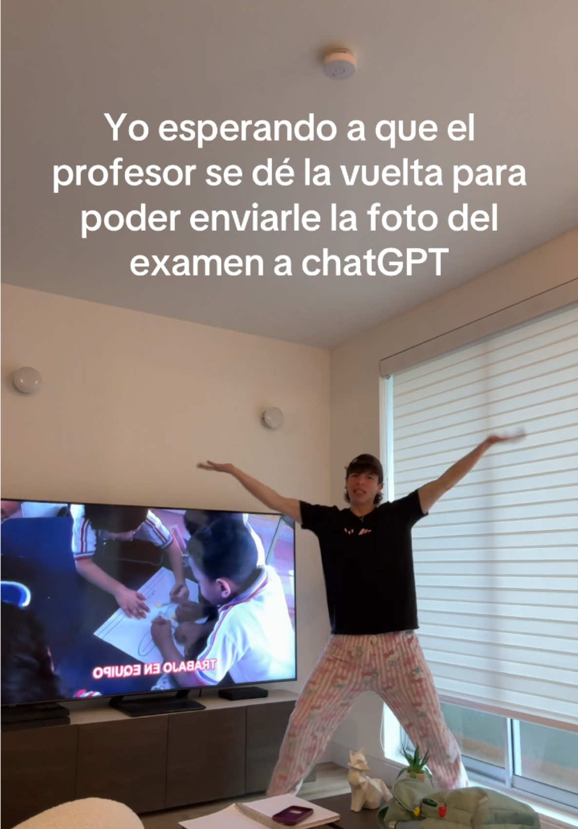 Voltéate porfaaaaaa #volteateporfavor #humor #funable #foto #chatgpt #examen #colegio #u #fyp #paratiiiiiiiiiiiiiiiiiiiiiiiiiiiiiii #viral_video #xyzcba 
