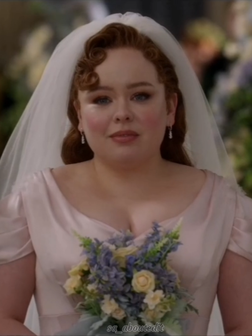 I had to do this edit🥺 #bridgertonseason3 #polinwedding #ordinary #alexwarren #polin #penelope #colin #wedding #aislewalk #lukenewton #nicolacoughlan #fyp 