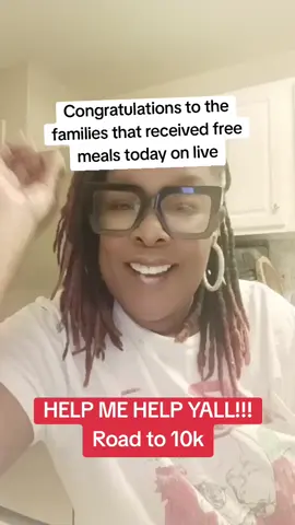Congratulations to the families that received free meals today on live Road to 10k #fyp #food #creator 