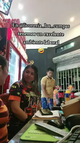siempre nos llevamos bien #humor #comedia #bebidas #Bar_Licoreria_Los_Cumpas #villamontes_tarija_bolivia🇧🇴 #bolivia🇧🇴 