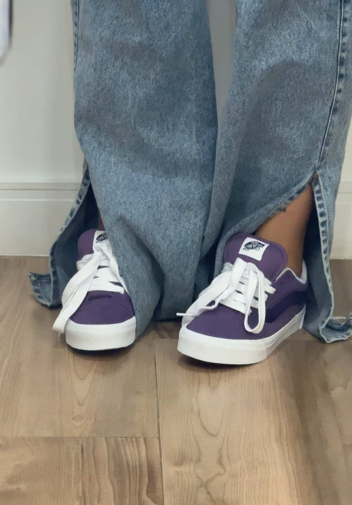 Esse vans knu skool roxinho está sensacional! 💜💫 agora no site 🔗 #fyppp 