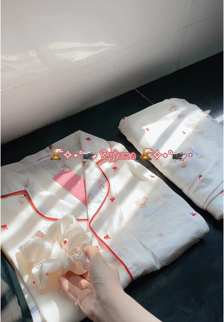 Bộ pyjama xinh #naubeone #thoitrangnu #pyjama #xuhuong #bonguxinh #fyp  @Nâu Béo Nè  @Nâu Béo Nè 