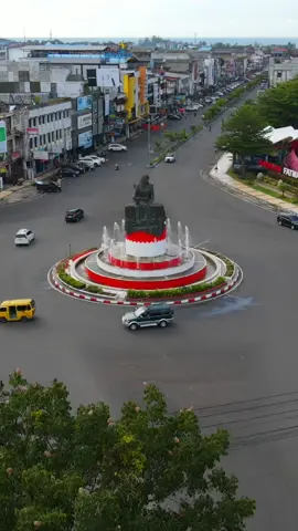 Wajah baru Simpang 5 Ratu Samban, Kota Bengkulu..  #simpang5bengkulu #kotabengkulu #fypage #fypp #fypシ゚viral🖤tiktok 