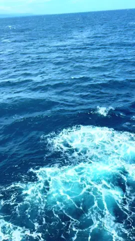 #sea #aesthetic #vibes #laut #lautbiru #indonesia #aestheticvideos #aestheticedits #foryou 