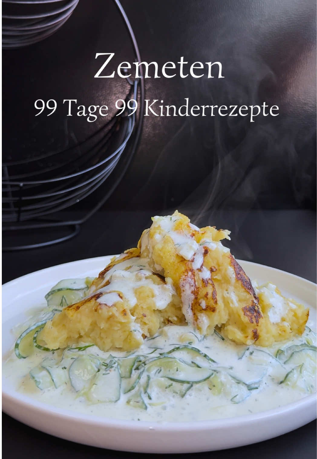 Zemeten 🥔 99 Tage 99 Kinderrezepte- Tag 1 Zutaten: ✳️1 Kg festkochende Kartoffel ✳️3-4 EL Butter ✳️Salz, Pfeffer, Muskatnuss Gurkensalat: ✳️1,5 Salatgurken ✳️1 Zwiebel ✳️200g Schmand ✳️1 EL Öl ✳️1 TL Senf ✳️1 TL Balsamicoessig ✳️Dill ✳️Salz, Pfeffer, Zucker #gurkensalat #kartoffelbrei #kinderrezepte #viral #germany #foodporn #foodblogger #foodphotography #foodpic #Foodie #foodblog #fyp #foryoupage #foodtiktok #mittagessen #Abendessen #schnellerezepte #gesunderezepte #lecker #leckerrezepte #mealprep #kochenmitkind #waskocheichheute #familienrezepte #kochideen #kochenmitkind #familienrezepte #FoodTok #fürdich #fürdichpage #fürdichseiteシ #fürdichseiteviral