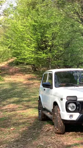 video qoyub üstündə söz yazmaqla deyil!#kesfet #99by208 #nivaurban#niva4x4 