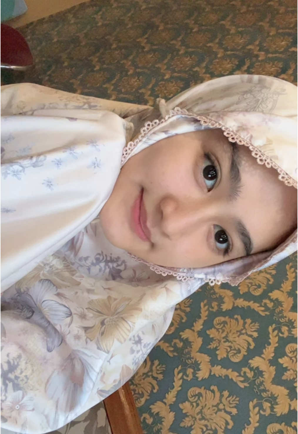 Udah punya mukena baru buat besok sholat 🫣