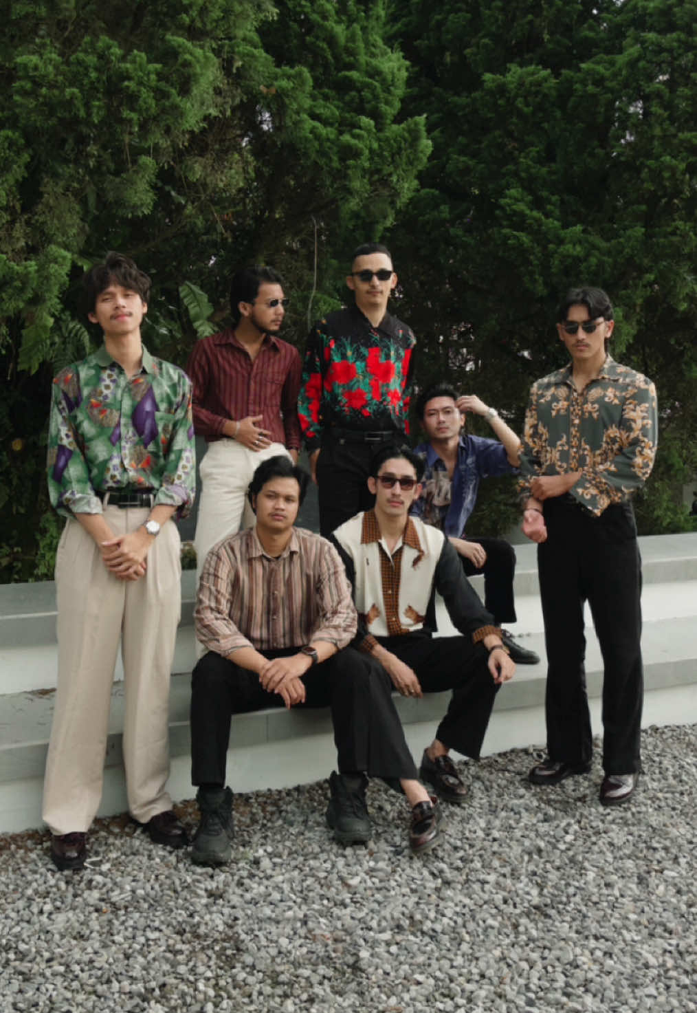 lama tak jumpa guys! salam hangat dari kami @apatisblues @alfaaaa @Sam. @kabitakudika @yasintoluuu 