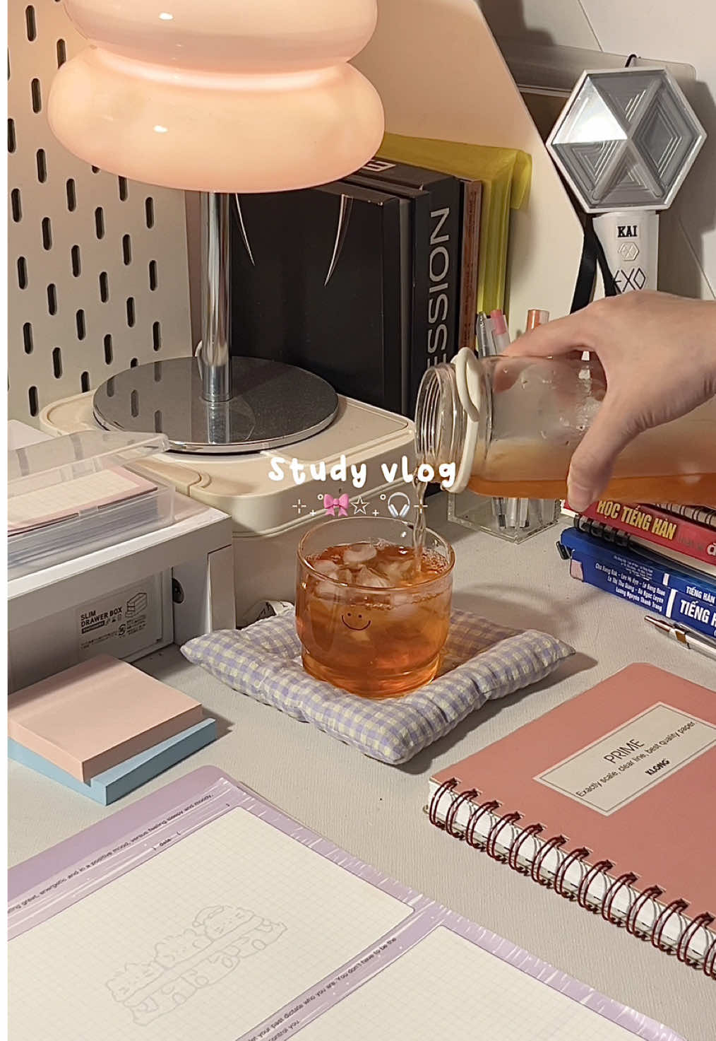 Study with me 🌷 #Rewritify #students #aitools #studytips #study #studywithme #studytok #studyhacks #studymotivation #studyvlog #studyabroad #studygram #xh #fyp #__songyii 
