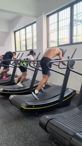 Non-powered treadmill