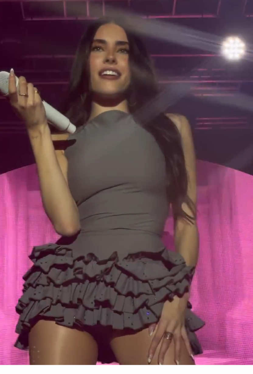 Madison performing  Baby in Milan  #madisonbeer #thespinnintour #fyp #ryanucs 