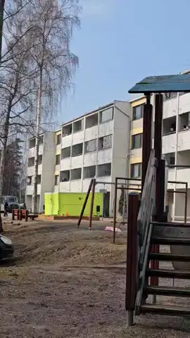 Finland special, never a dull moment. But seriously, who knows what happened? 😅 #finland🇫🇮 #suomi #korso #vantaa #poliisi #action #tazer #cops #estonia🇪🇪 #whathappened #likeamovie  @Etsu video author 🫡
