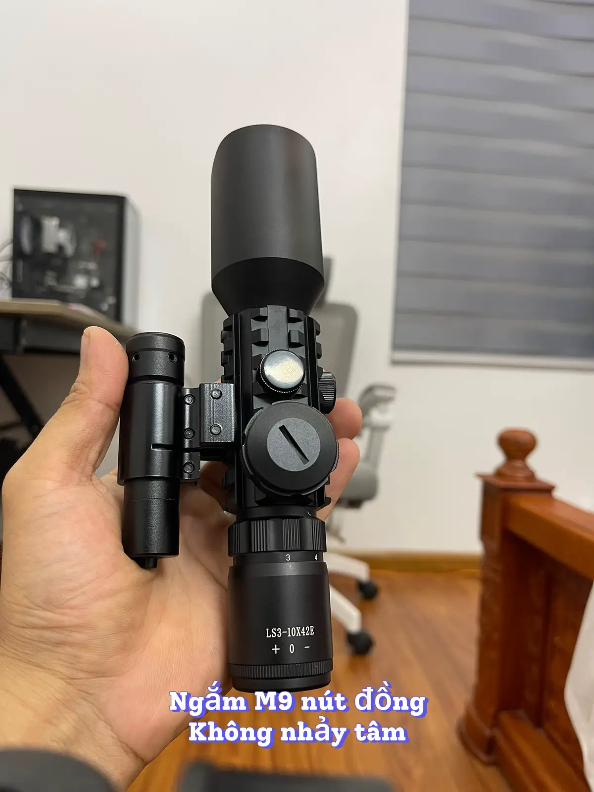 Ống nhòm M9 tích hợp laze đỏ ,nút chỉnh tâm bằng đồng không nhảy tâm ,zoom xa từ x3-x10#xuhuong #xuhuongtiktok #nacaosu #nacaosuslingshot❤️ 