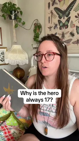 These knees 🥲💥🔊 #BookTok #throneofglass #millennialhumor #fantasybooktok #30s 