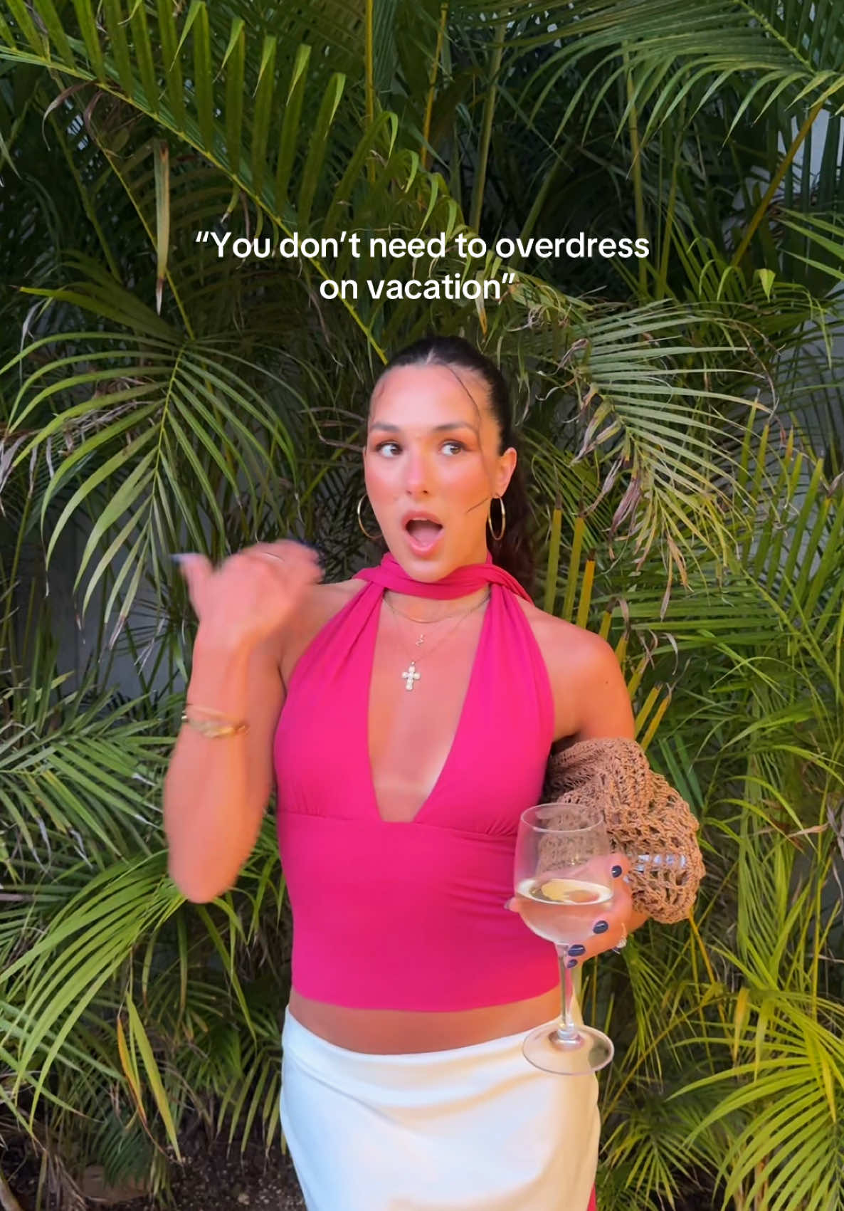 how do you expect to get vacay photos if your not overdressed 🤔 #vacationoutfits #funny #relatable #resortwear #vacationmode #mexico #tulum #vacationoutfitinspo #vacationphotos 