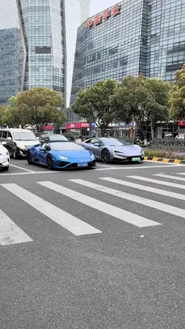 Bắt gặp siêu xe BYD 