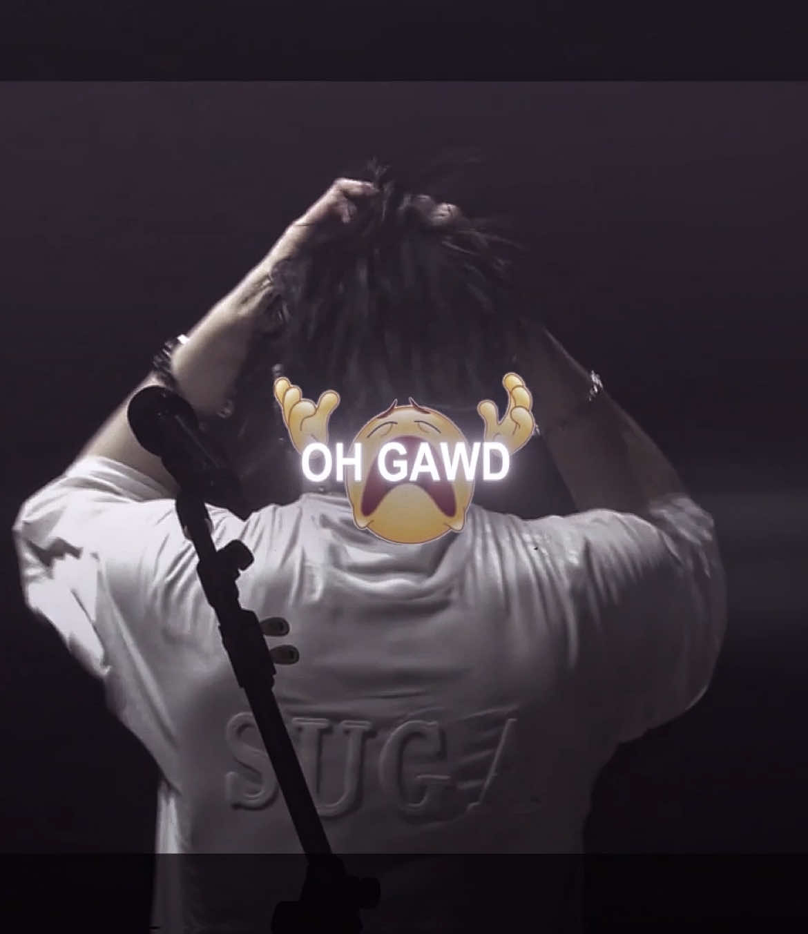 #YOONGI it’s D-555 since Yoongi left. I’m starting to lose hearing in my left eye and taste in my right😓 cc @𝓷𝓪𝓽𝓶𝓲𝓷𝓼𝓲 #yoongiedit #suga #sugaedit #agustd #agustdedit #bts #btsedit #bangtan #fyp #aftereffects #kpop #kpopedit 