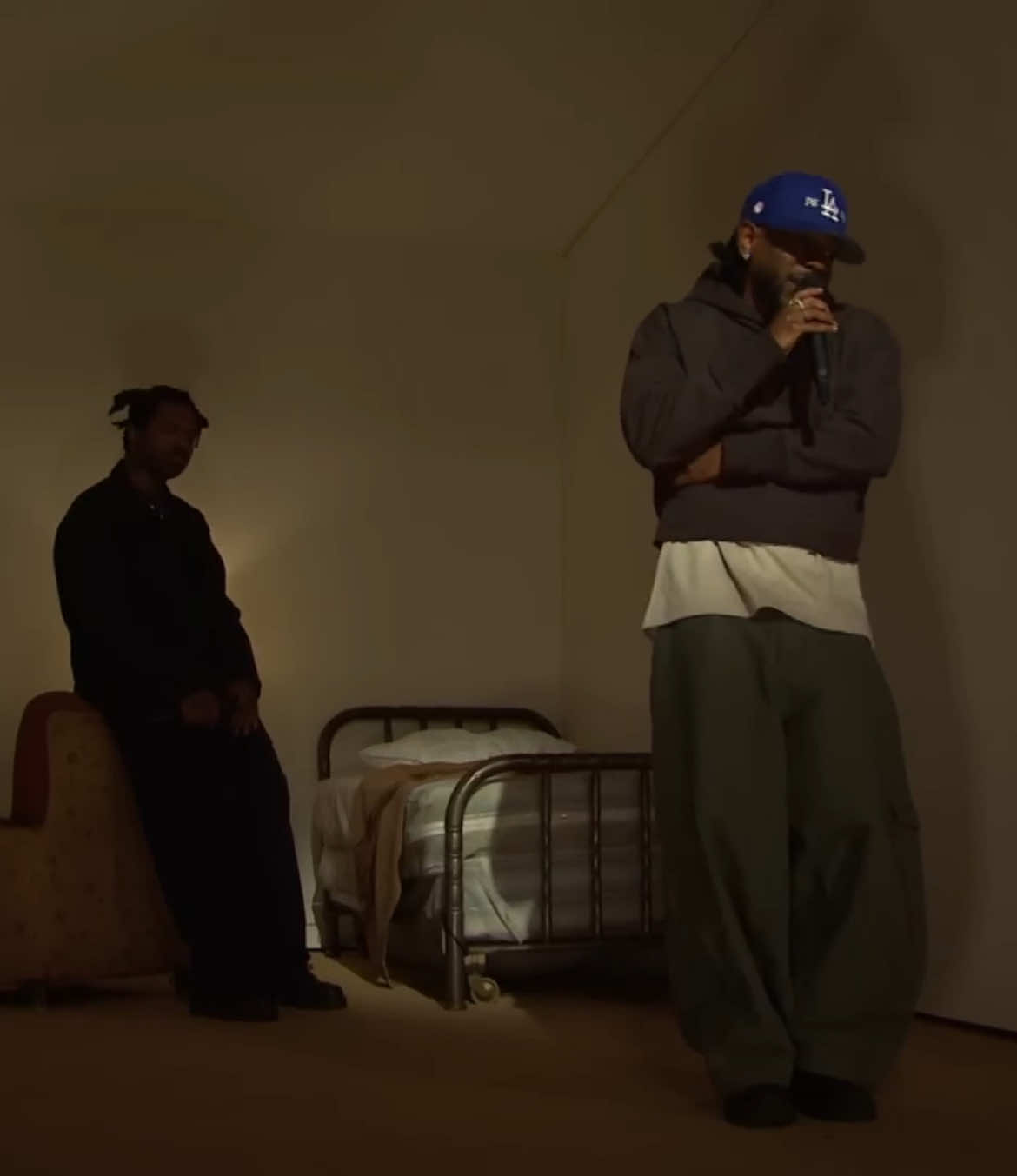 Best song ever #diehard #kendricklamar #mrmoraleandthebigsteppers #kendricklamaredit #kendricklamarfan #kendricklamartour #mrmoraleandthebigstepperstour #luther #gnx #damn #notlikeus #allthestars #tvoff #moneytrees #alright #topimpabutterfly #kingkunta #maadcity #goodkidmaadcity #section80 #duckworth 