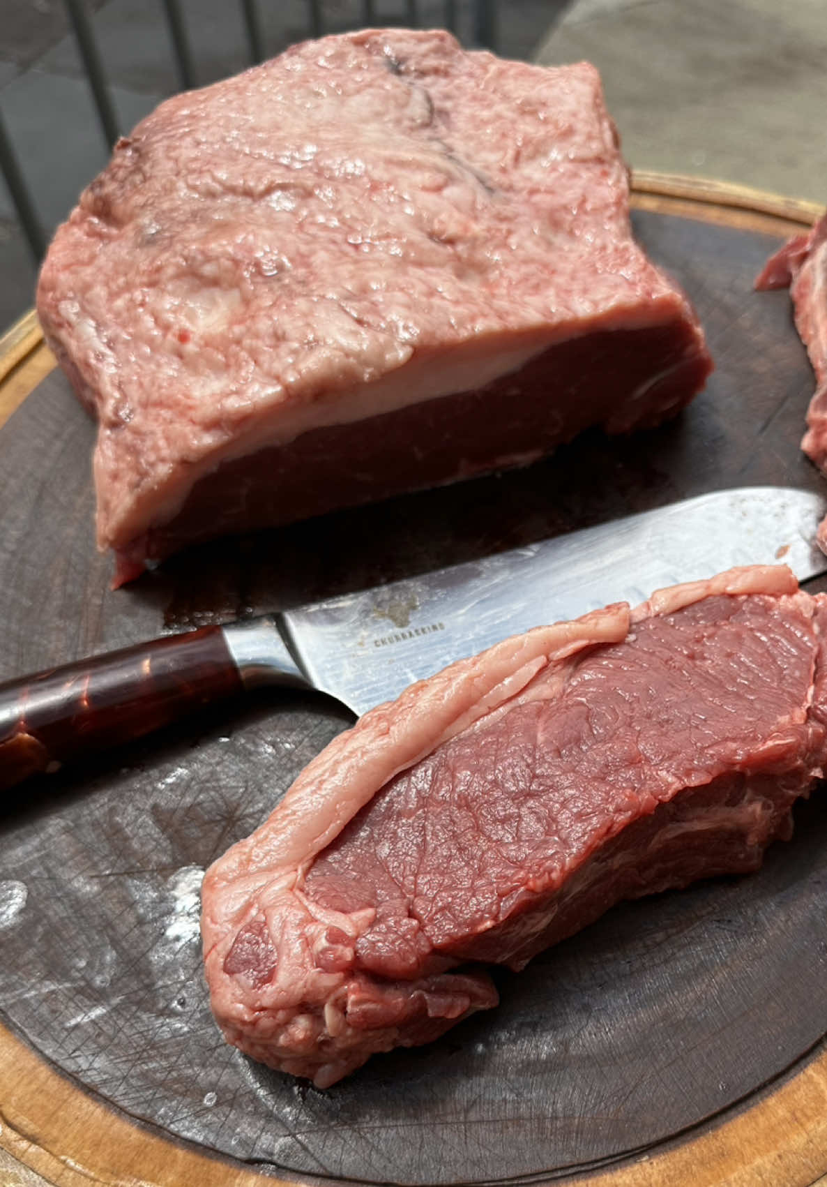 Carnes que ganham da picanha e são mais baratas.  #churrasco #churras #churrasqueiro #brasa ##carnes #fogo #barbecue #picanha #carne #meat #chorizo #brazil #churrasqueira #parrilla  Churrasco Cozinha Receita  Carnes Dicas Picanha 