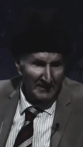 وهية الو بالعيد طلعت.. #محسن_الخياط #محسن_الخياط_الشاعر_الكبير #شعروقصايد#شعر_شعبي_عراقي #شعر_عراقي 