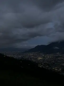 📍Heaven dada#fyp #foryoupage #aesthetic #roadtrip #PlacesToVisit #kathmandu #nightlight 