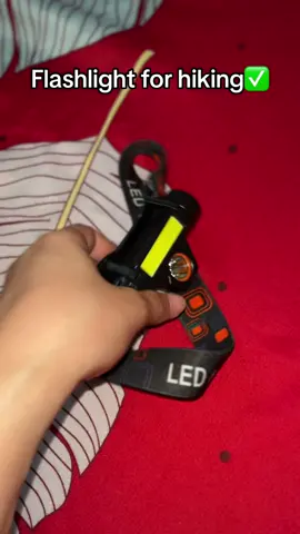 Sobrang mura lang mga mema!✨ #Hiking #hikingessentials #flashlight 