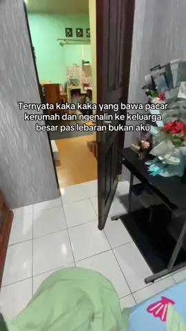 Ternyata lebaran masih ber4 belum nambah anggota baru itu aku #masukberandafyp #zxycba #quotes #fyp #eidmubarak #idulfitri2025 