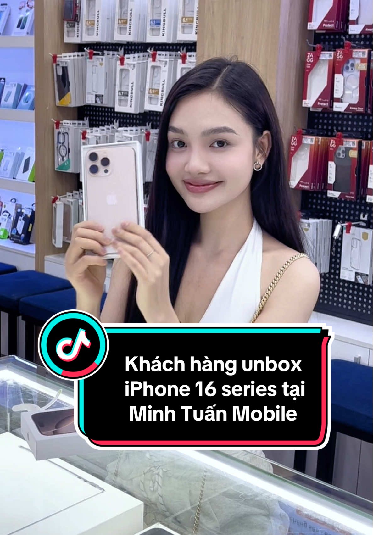 Màu sắc xinh xắn của iPhone 16 Series làm Khách iu không thể kìm lòng được 🥰 Cảm ơn Bạn đã cho Minh Tuấn Mobile cơ hội được đồng hành! ❤️ #review #unbox #unboxing #MinhTuanMobile #Tuoi20+ #iPhone16Series #deserttitanium #fypシ゚ #tiktoktech #techtok #xuhuong #CapCut 