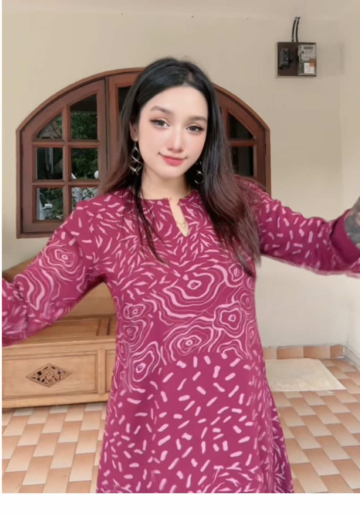 Kite buat biase biase je k!  #velocity #fyp #bajukurung #maroon #selamathariraya #silat 