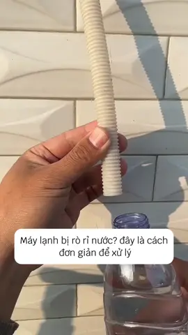 Mẹo xử lý điều hòa bị chảy nước ngược do bụi bẩn làm tắc ống thoát #meohaymoingay #meovat #meovatcuocsong 