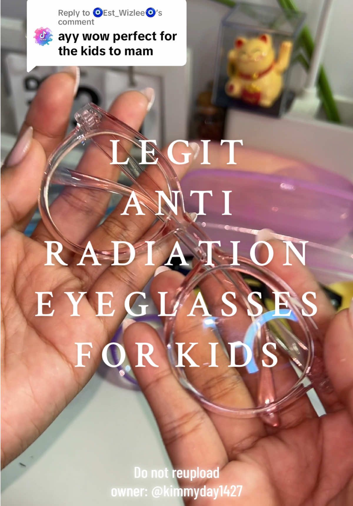 Replying to @🧿Est_Wizlee🧿 Malapit nanaman ang bakasyon for sure mahihilig nanaman sa mga gadgets ang mga bata. Kaya kung may anak ka din na mahilig maggadgets perfect sa kanila to!! #legitantiradiation #antiradiationeyeglass #eyeglassesforkids 