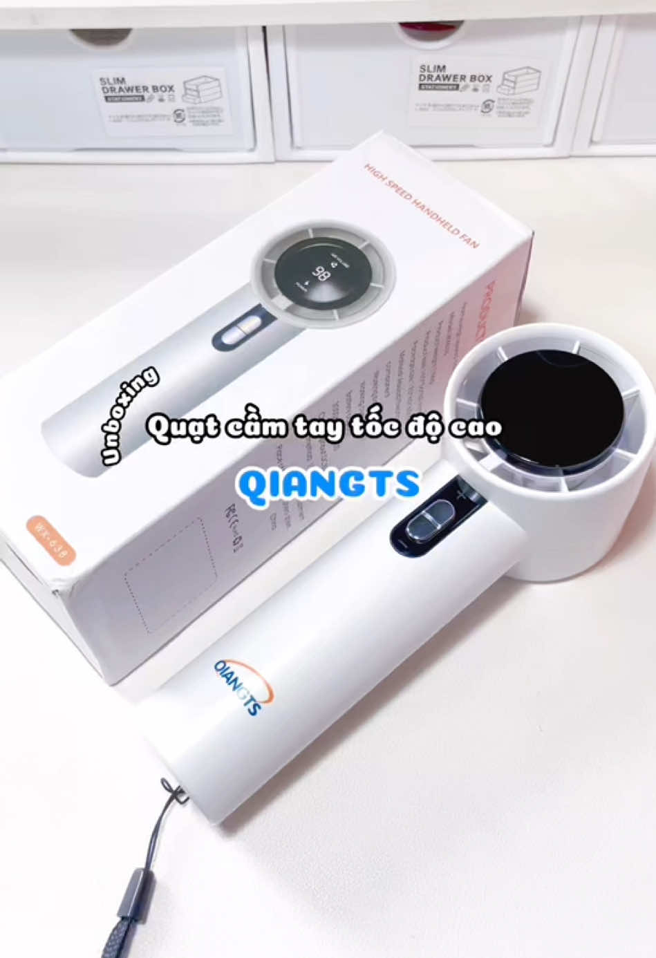 Quạt mát giá 🌰, ai đi đu idol hay cc các anh, các chị đẹp thì đừng bỏ qua e này nha  #unbox #review #quatcamtay #qiangts #viral #xh 