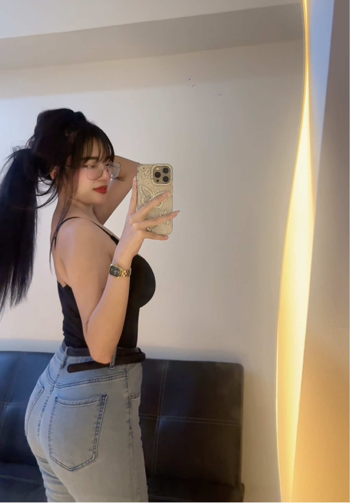 siya lang hahawak 🫢