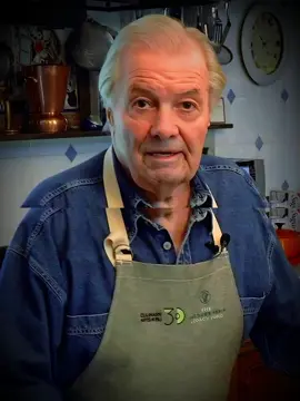 Ice Cream French Toast - American Masters At Home with Jacques Pépin #kqed #homecooking #northernrecipes #learntocook #EasyRecipes #recipes #healthyeating #northerncooking #cookingshow #howtocook #jacquespepin