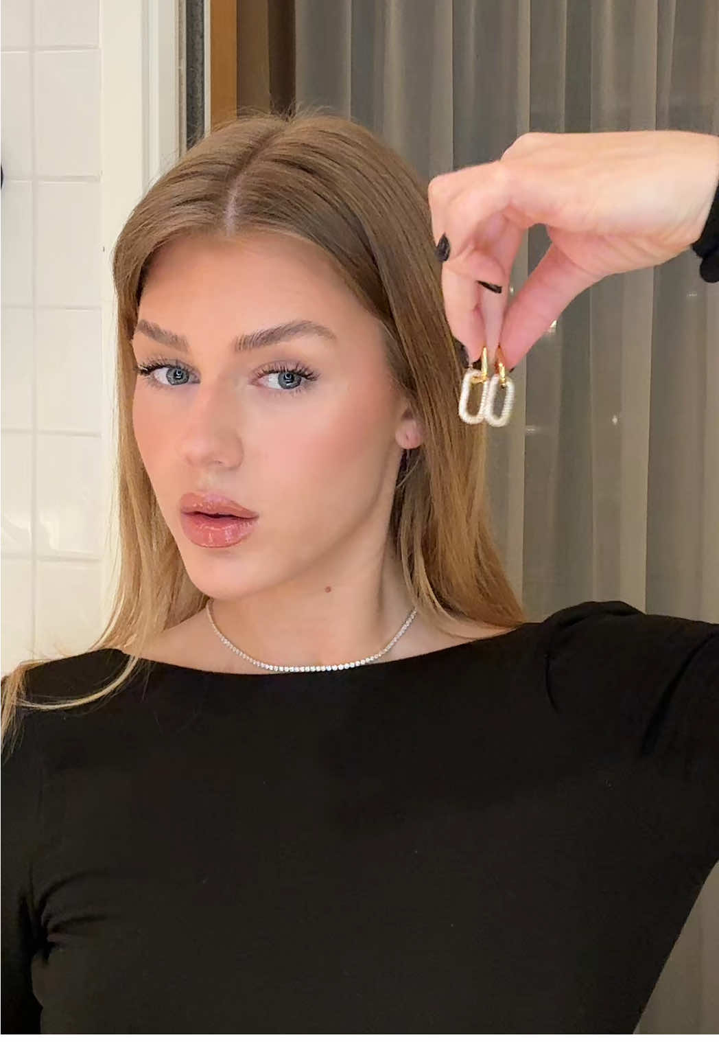 one pair, three looks ✨ @robertaamsterdam_  #fyp #jewelry 