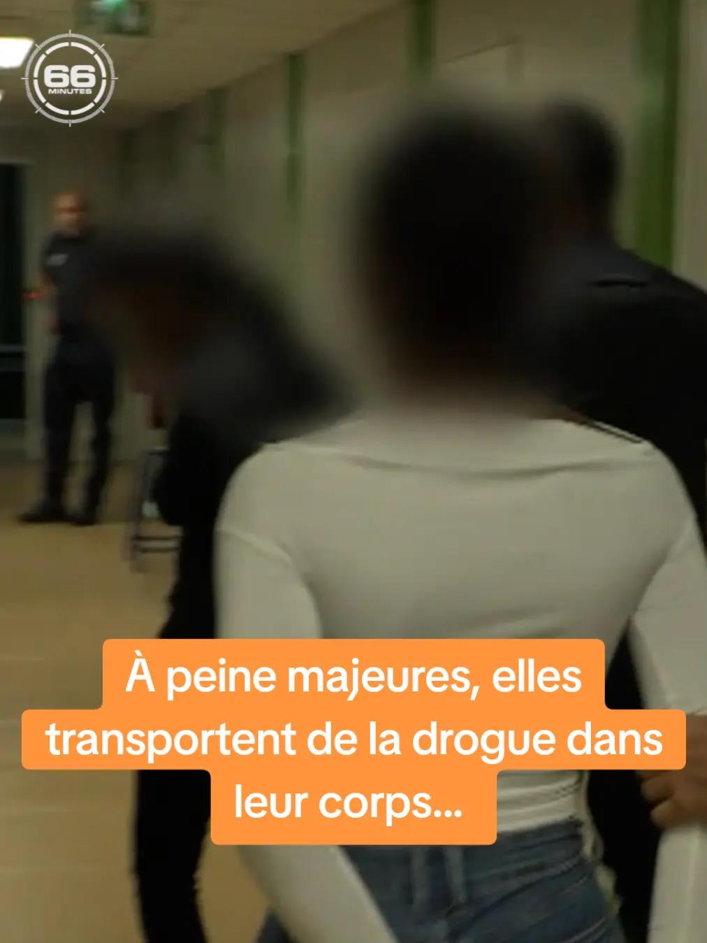 Voulant prendre l'avion pour Paris, ces deux jeunes femmes sont questionnées à l'aéroport de Cayenne. Elles avouent alors être des mules, et transporter dans leur corps de la cocaïne... « Narcotrafic : enquête sur les « mules » » 📺 #66minutes, en streaming sur M6+