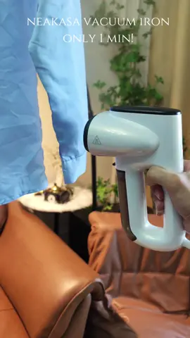 neakasamagic1  vacuum steamer clothes steamer #neakasa #steamiron #BusyLife #MorningHacks #WorkingMom #OfficeEssentials #QuickWrinkleFix #TimeSavingHacks #tiktokmademebuyit  #WrinkleFreeInMinutes 