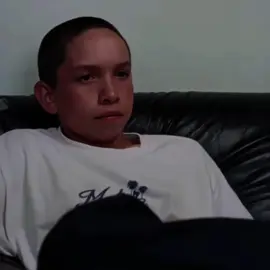 This movie got me so much into skating #mid90s #mid90sedit #skateboard #movie #sunburn #viral #fyp 