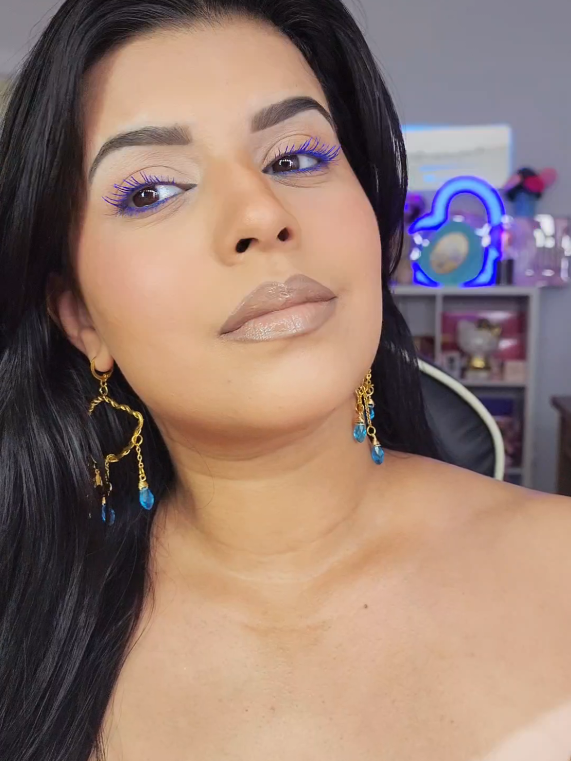 Maquillaje con mis favoritos 💙  @Benefit Cosmetics  @Maybelline NY  @Ortega Beauty @elfcosmetics @beiliofficial @Huda Beauty  @Beauty Creations Cosmetics  #benefitofbrows #paratiiiiiiiiiiiiiiiiiiiiiiiiiiiiiii #benefitcosmetics #paratiiiiiiiiiiiiiiiiiiiiiiiiiiiiiii #amoruscosmetics #makeup 