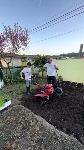 Mais um dia de trabalho 👍#quintinhadomota #foryou #viralvideo #viraltiktok #trofa #arraialtiktok #foryouvideo #agro #aventuras #agroboy #natureza #agricultura #vidadecampo 