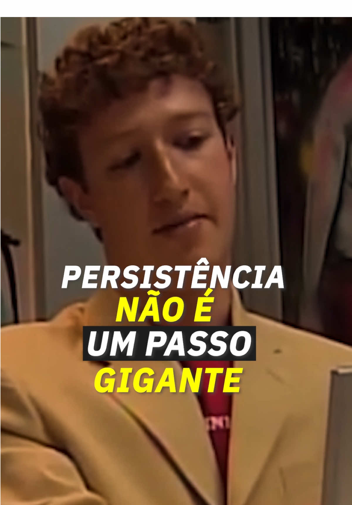 Persistência não é sobre um grande salto, mas sobre cada pequeno passo que te aproxima do objetivo! 🙌 . #conquer #fy #fyp #foryou #empresario #empreendedorismo #motivation #motivacional #escolaconquer #sucessoprofissional #negocios #vendas 
