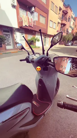 😍🩶🤍 #fyp #honda #yamax #fypシ゚ #foryoupage❤️❤️ #morocco #trendingvideo #benimellal #moto 