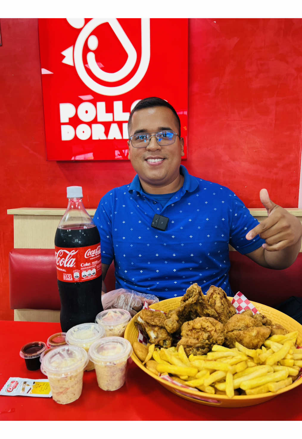 Llegaron los pollos más crujientes y sabrosos son de @pollosdorados en Maracaibo pollos muy jugosos y muy ricos... #pollofrito #venezuela🇻🇪 #maracaibo #paratii #pollobroaster #restaurante 