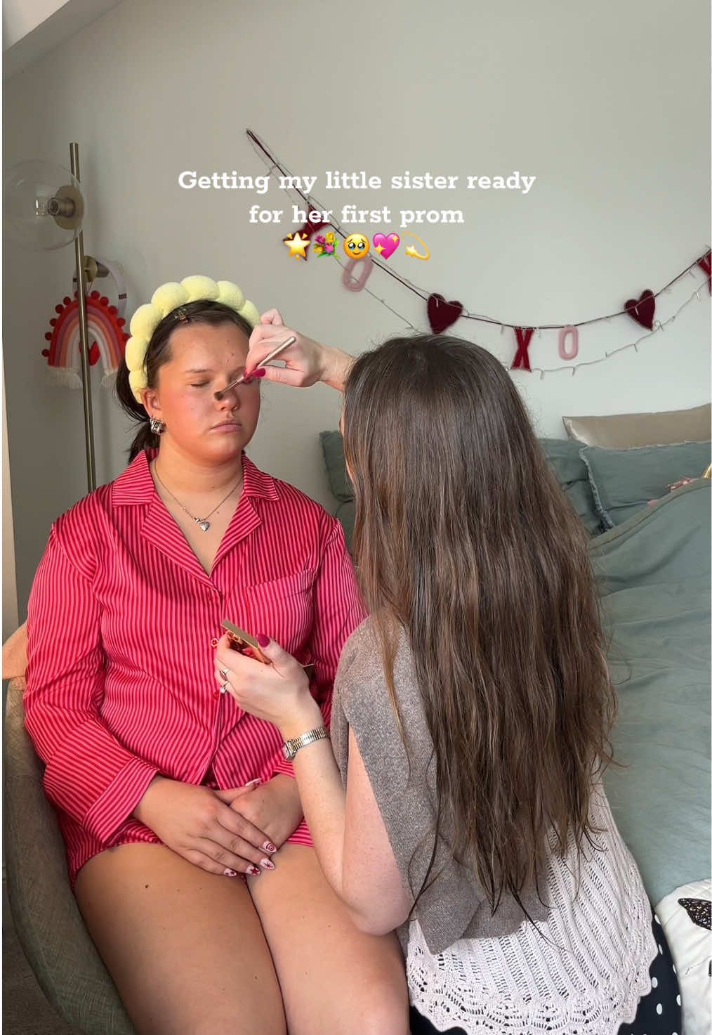 The youngest of the bunch is all grown up😭😭  #prom #prommakeup #littlesister #sister #makeup #getreadywithme #grwm @emmy 